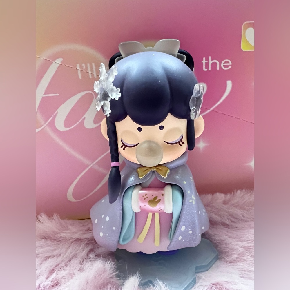Nancy Winter Series Figures